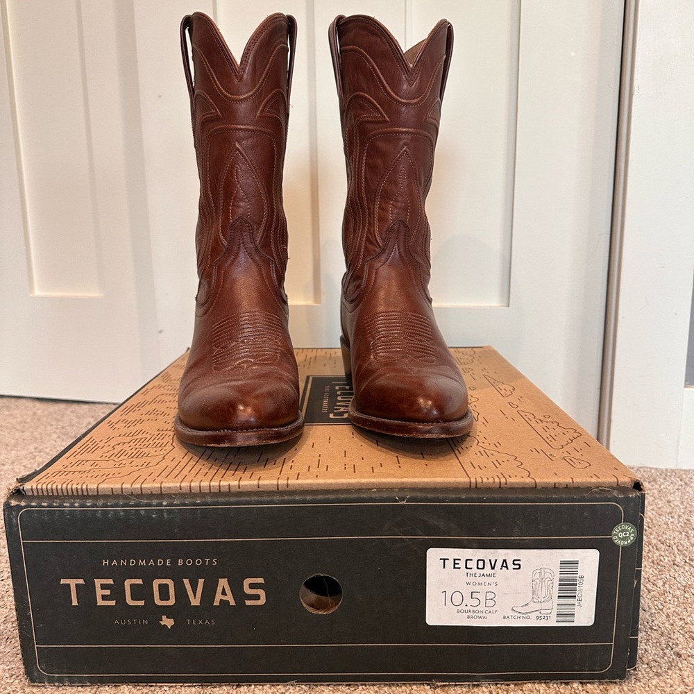 Tecovas Chestnut Leather Heeled Boots
